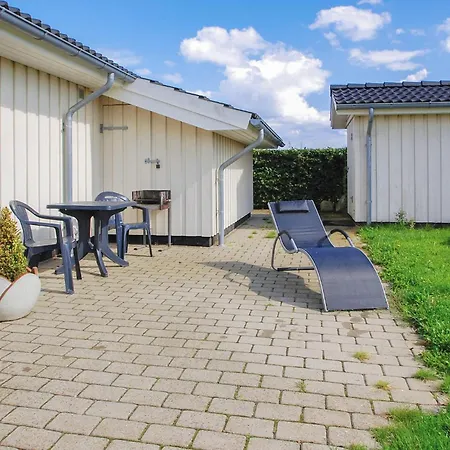 Gorgeous In Haderslev With Wifi 5* Flovt